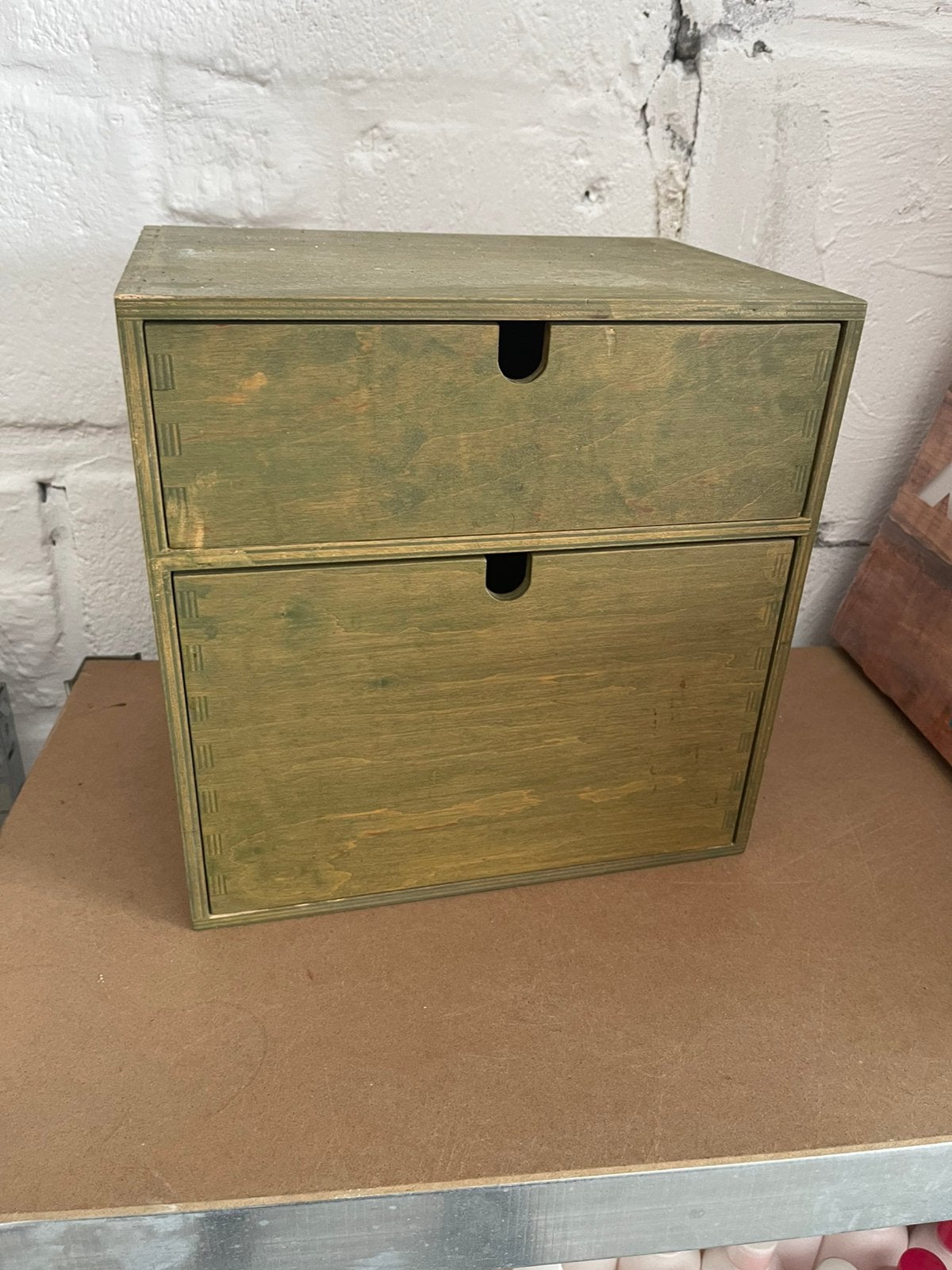 Houten opbergkastje met 2 vakken – 28 x 28 x 21 cm, Ophalen, Zo goed als nieuw