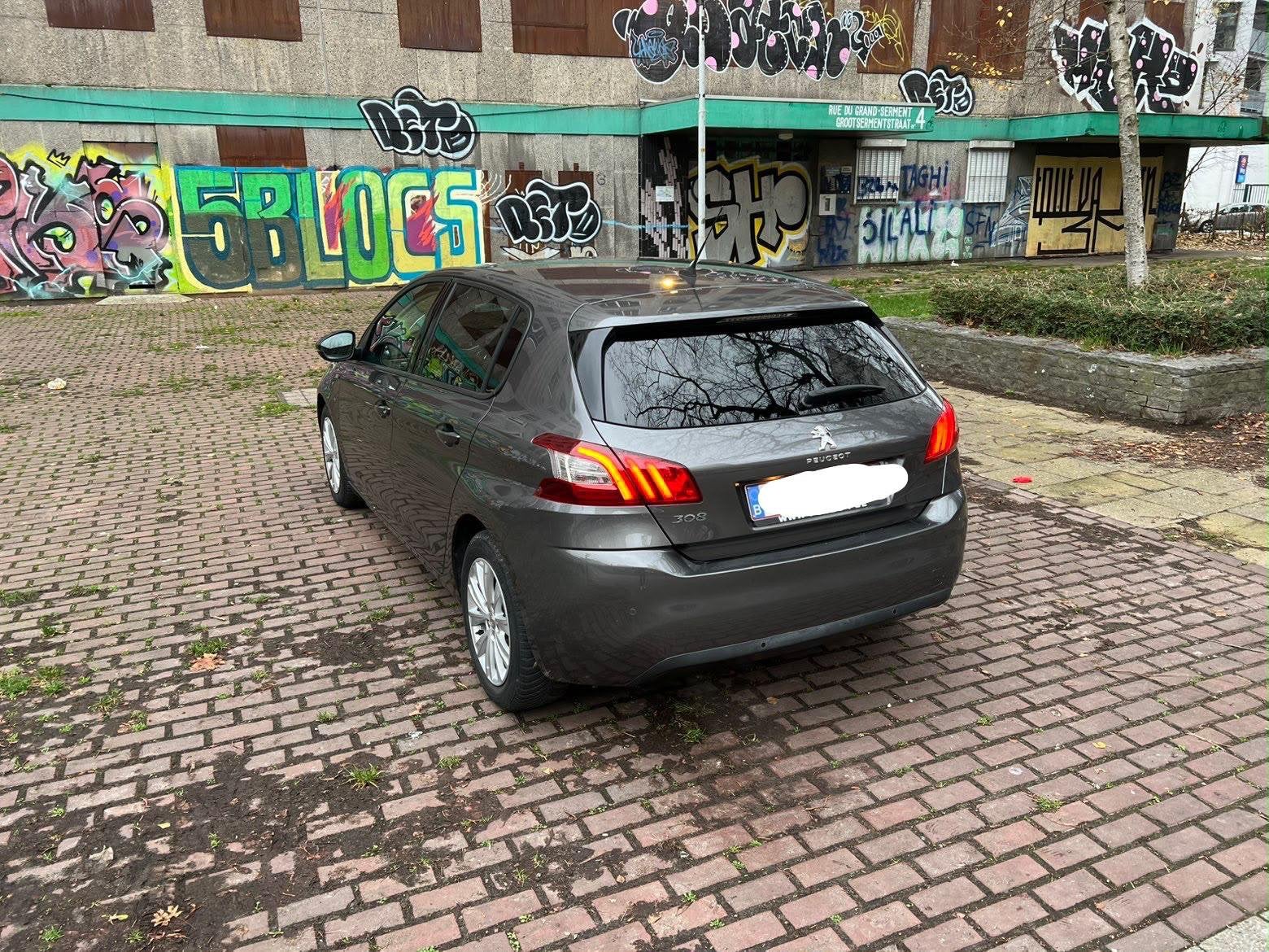 Peugeot 308 2016, Argent ou Gris, Achat, Euro 6, Volant multifonction