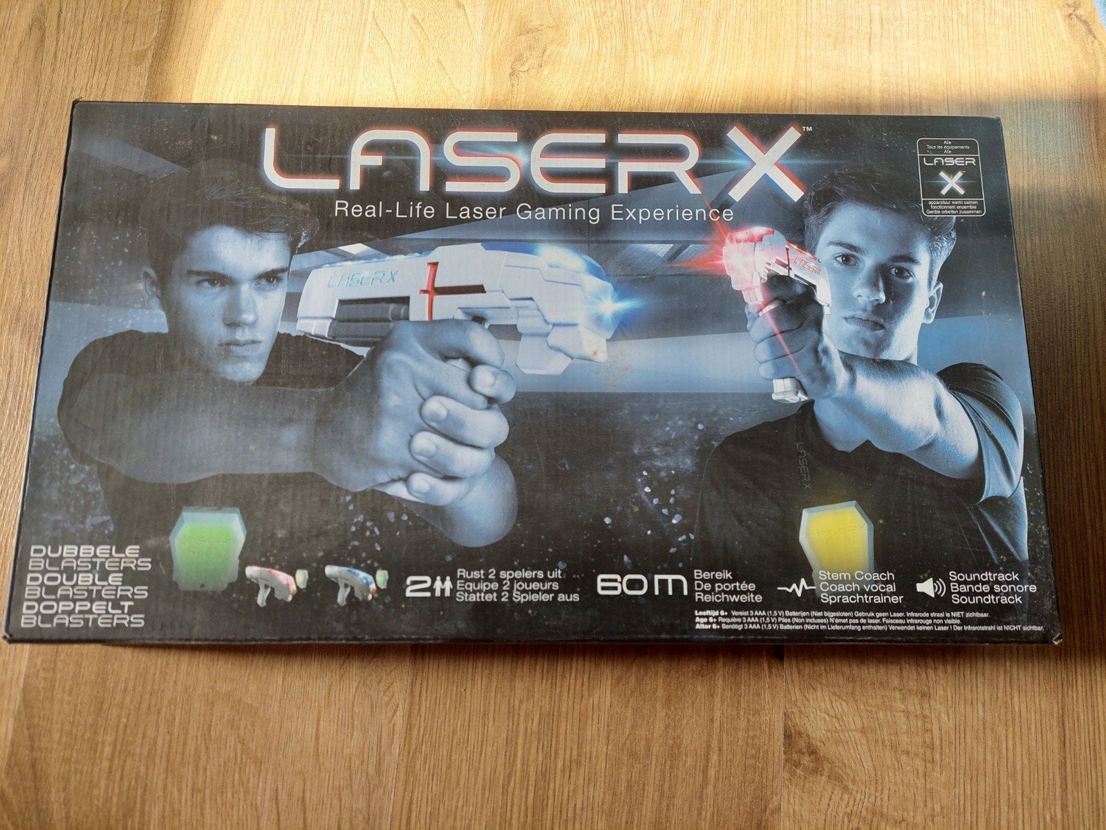 Lasergame. Met 2 geweren ('blasters') voor binnen + buiten., Enlèvement ou Envoi