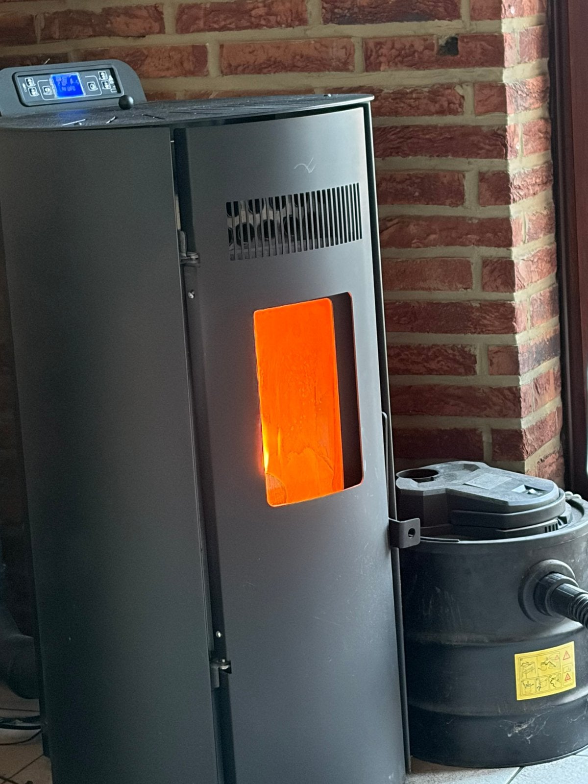 Poele a pellet 9 kw, Enlèvement, Comme neuf