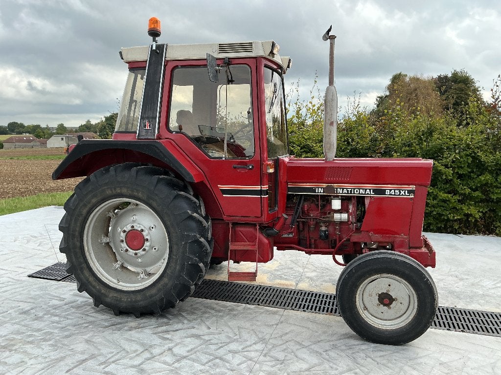 International 845xl tout d’origine, Articles professionnels, Case IH, Enlèvement, Utilisé, 80 à 120 ch