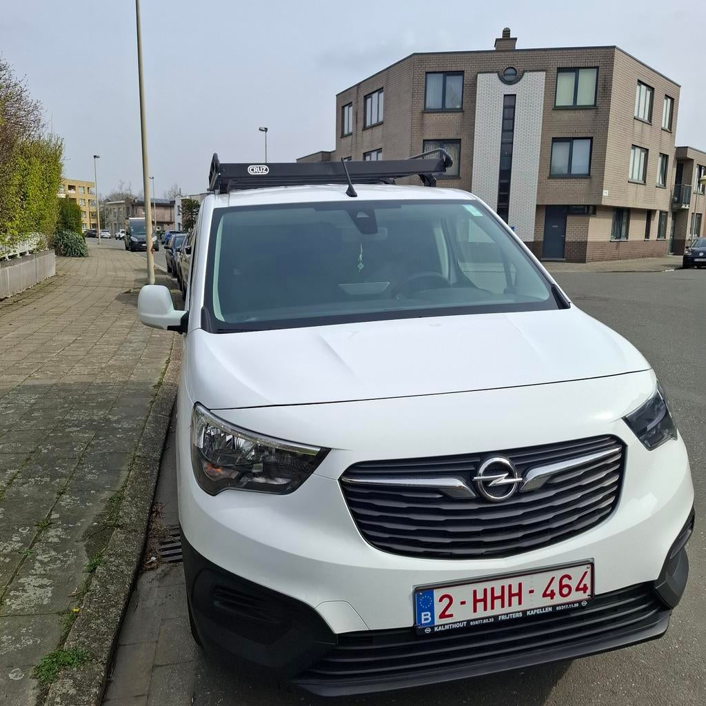Opel Combo 2021 – 26.000 km – Diesel – €14750 – GEKEURD!, Autos, 116 g/km, Achat, Euro 6, Noir