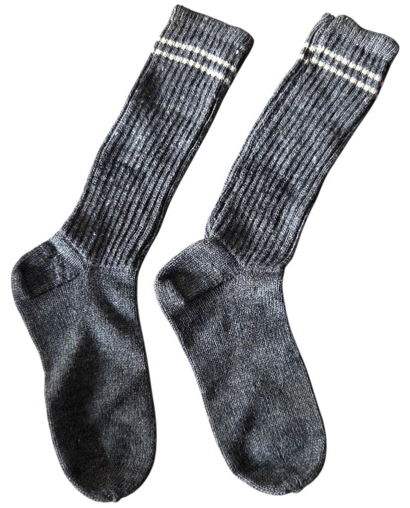 chaussettes allemandes de la Seconde Guerre  bon état, Enlèvement ou Envoi