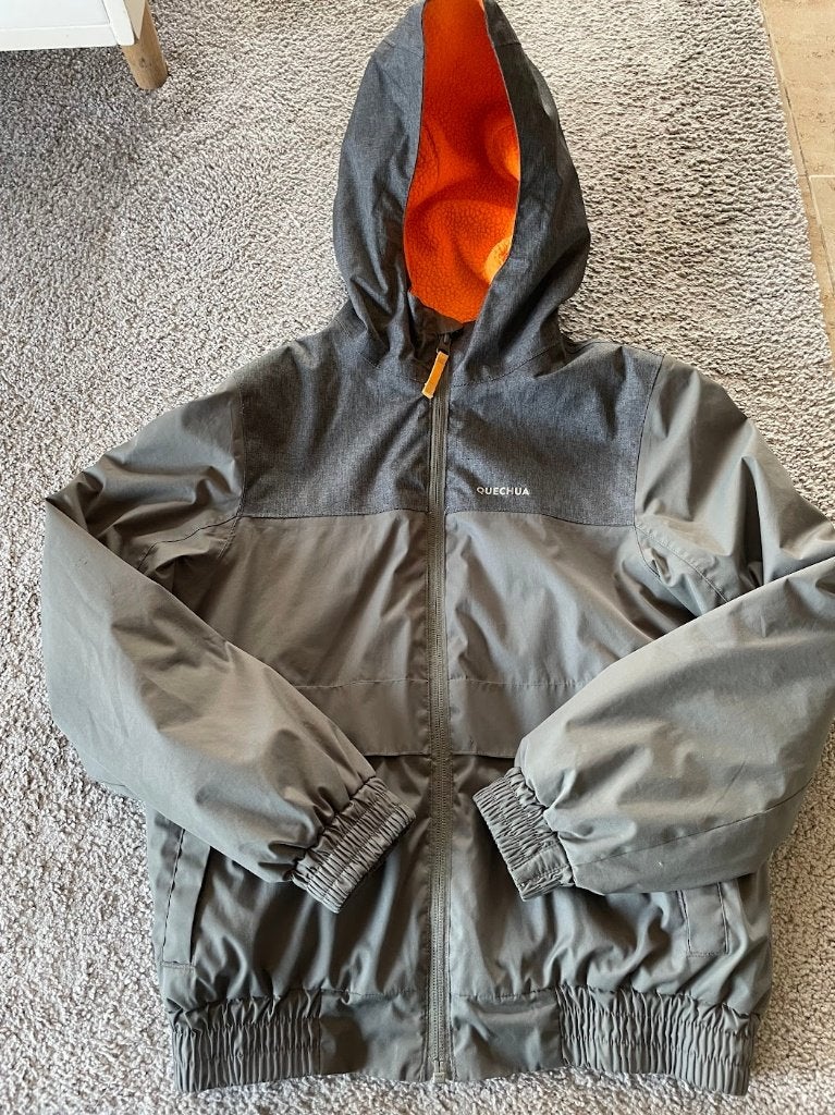 Speeljas Decathlon, Kinderen en Baby's, Kinderkleding | Maat 128, Gebruikt, Decathlon, Ophalen of Verzenden, Jongen