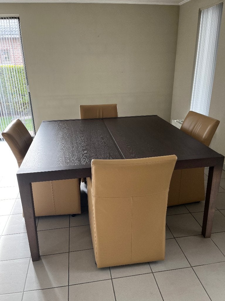 Vierkante eetkamertafel, Ophalen, Gebruikt