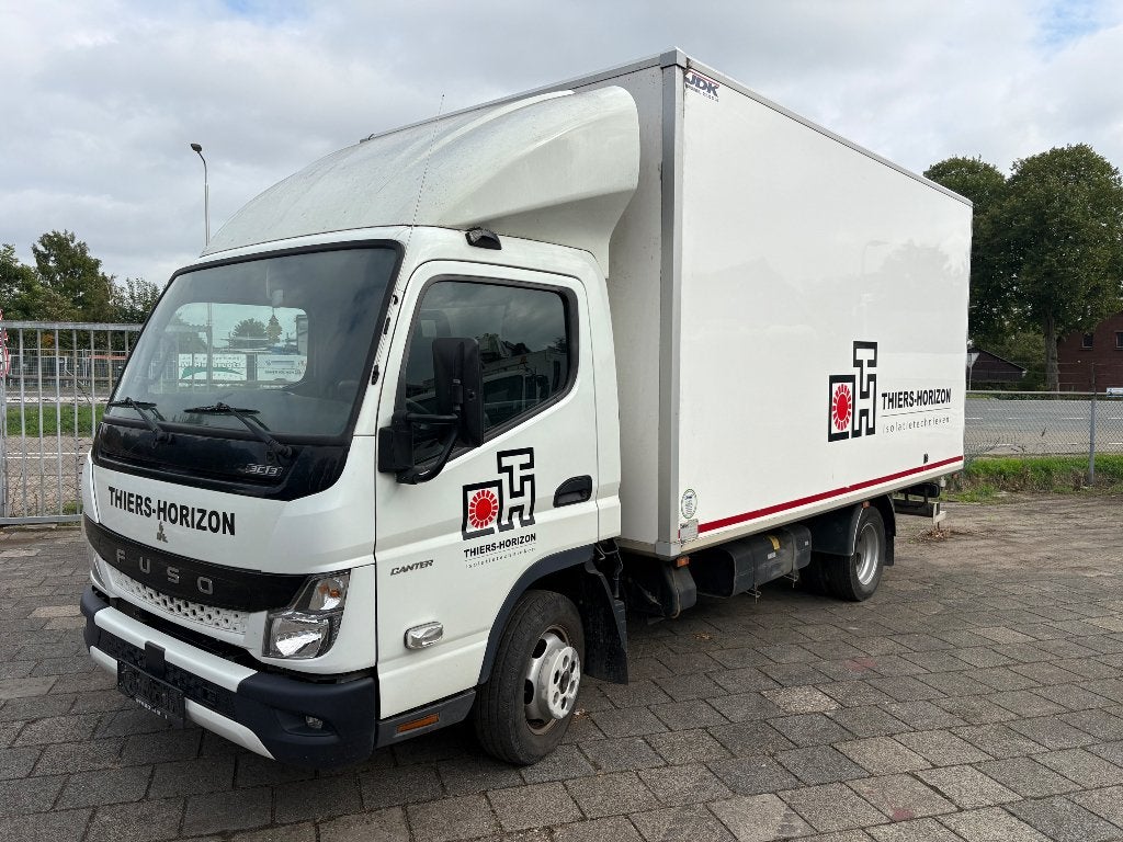 Mitsubishi Fuso Canter 3C13 2023 55000km, Autos, Achat, Euro 6, Entreprise, Boîte manuelle
