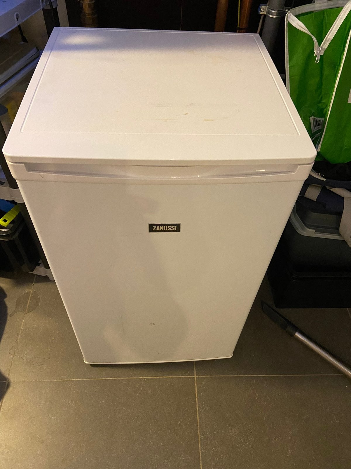Vriezer, Elektronische apparatuur, Vriezers en Diepvrieskisten, Ophalen, Zo goed als nieuw