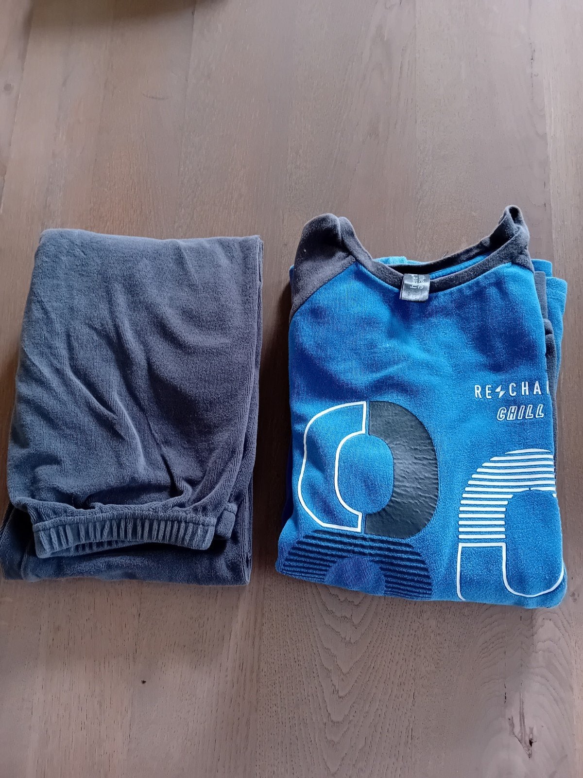 pyjama maat 158, Enfants & Bébés, Vêtements de bébé | Autre, Enlèvement ou Envoi