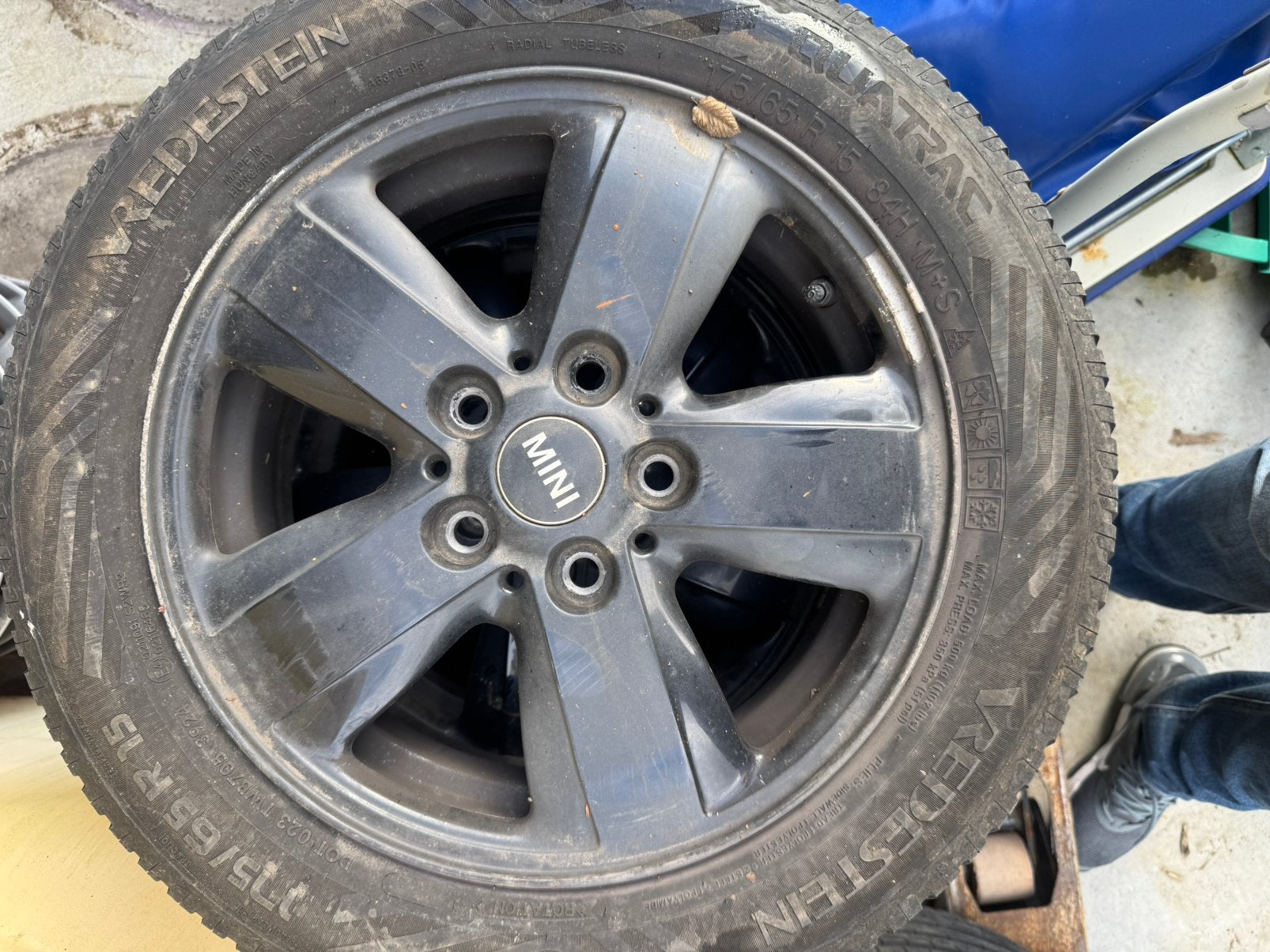 Genre Mini alu avec Pneus et capteur pression, Enlèvement, Pneu(s)
