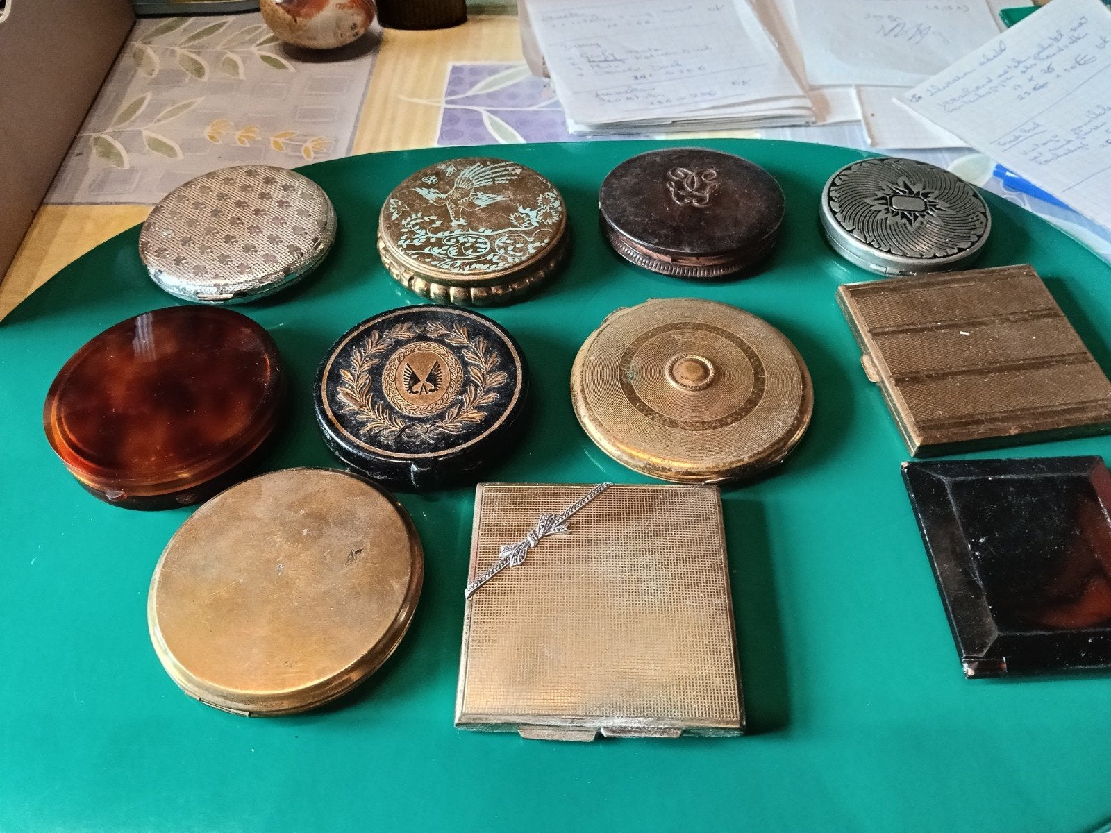 Anciennes boîtes à poudre, Enlèvement ou Envoi