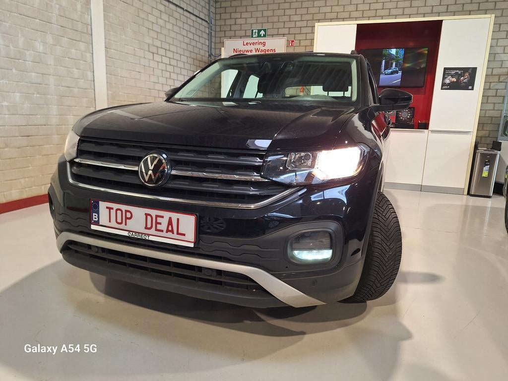 Volkswagen T-Cross T-CROSS 1.0TSI 5MT 70kW - 12M WARRANTY -, Auto's, Gebruikt, Parkeersensor, 95 pk, Zwart