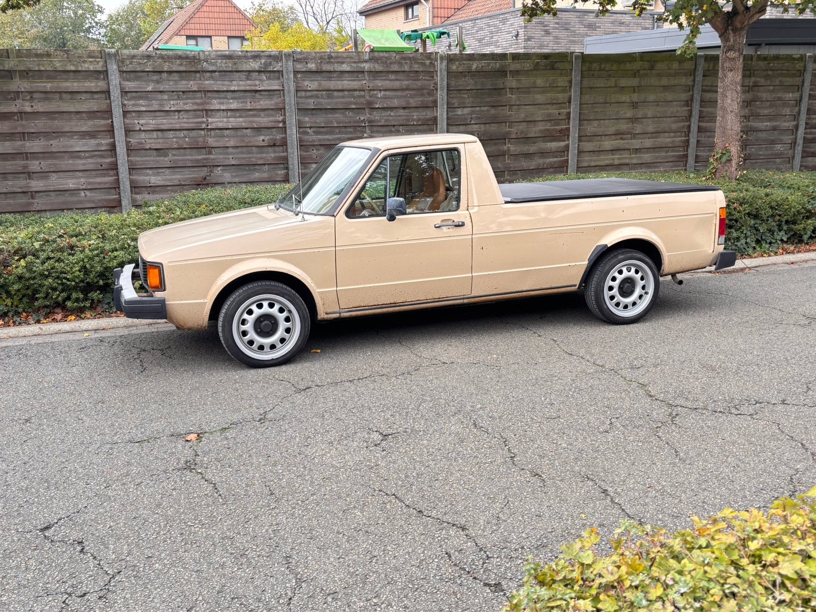 Volkswagen Caddy MK 1 Rabbit Pickup Essence 1981, Autos, Autres modèles, Achat, Beige, 2 places