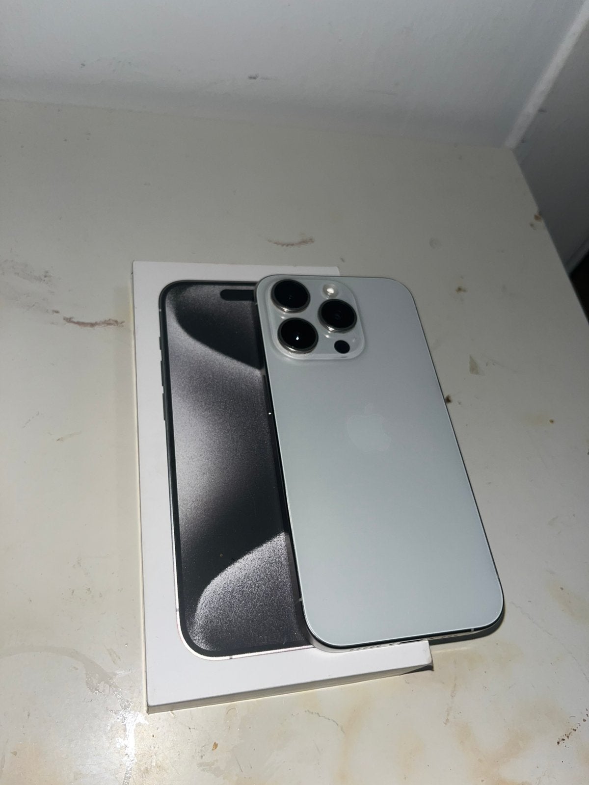 iPhone 15 pro 128 Go, Télécoms, Enlèvement, Comme neuf, 128 GB, IPhone 15