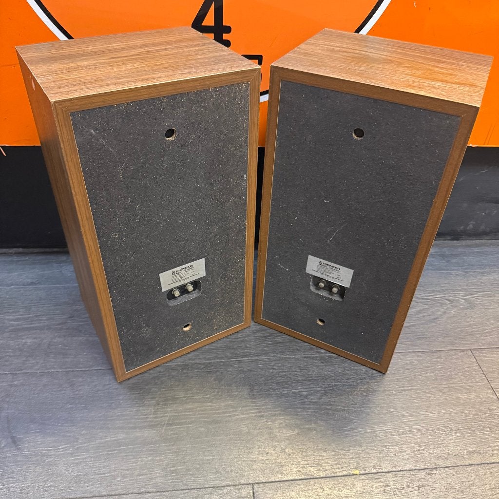 Pioneer CS-E321 Speakers | Bruin | In goede staat, Enceinte d'étagère, Enlèvement ou Envoi, 60 à 120 watts, Comme neuf