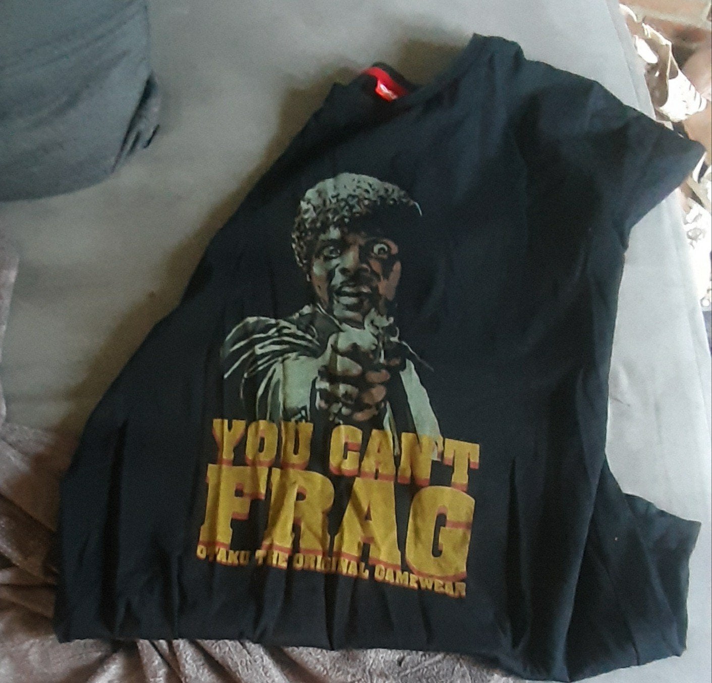 T-shirt van €5, Kleding | Heren, Bodywarmers, Ophalen, Zo goed als nieuw, Zwart