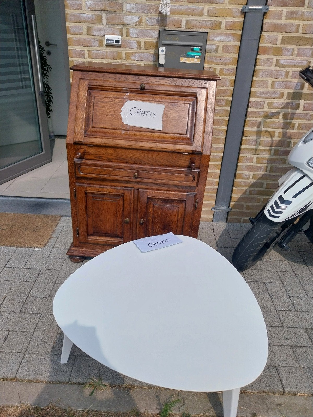 Tafeltje en bureau GRATIS, Enlèvement
