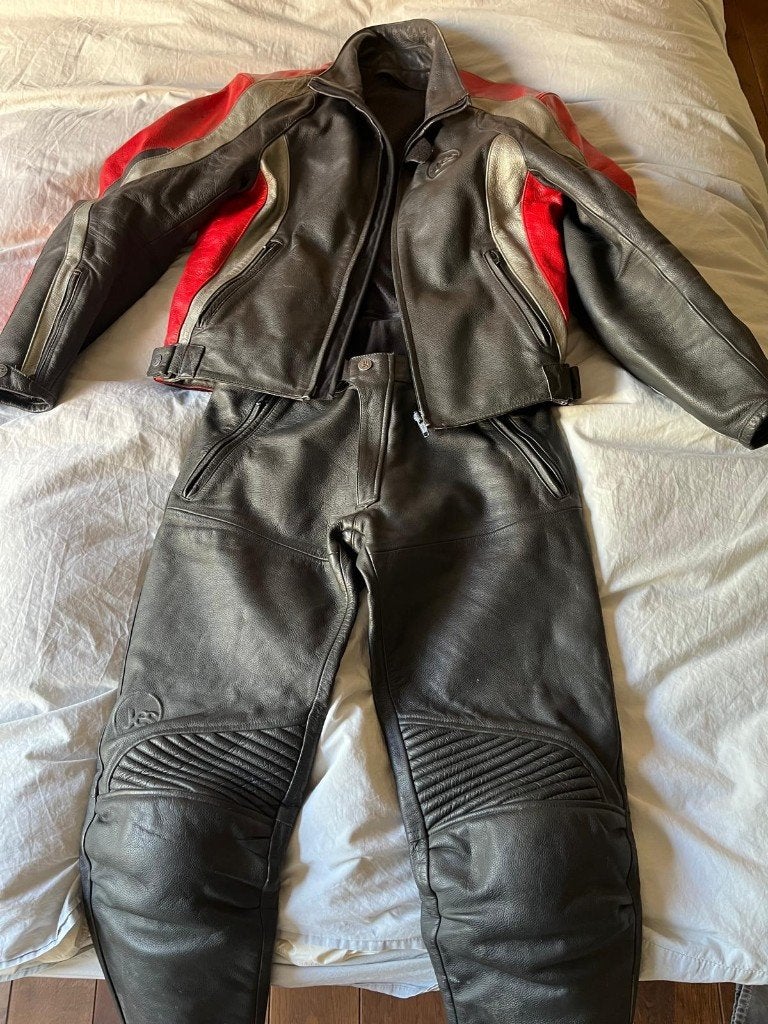 Ensemble Dainese, DAINESE, Femmes, Seconde main, Enlèvement ou Envoi