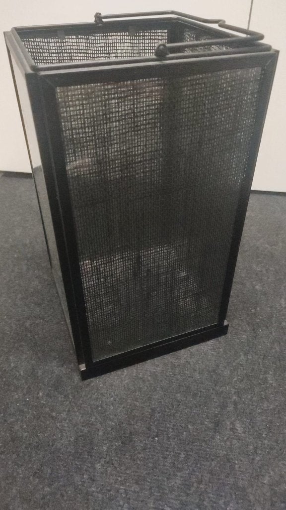 Modern zwart windlicht/kaarshouder in glas, Huis en Inrichting, Woonaccessoires | Kandelaars en Kaarsen, Ophalen, Windlicht, Zwart