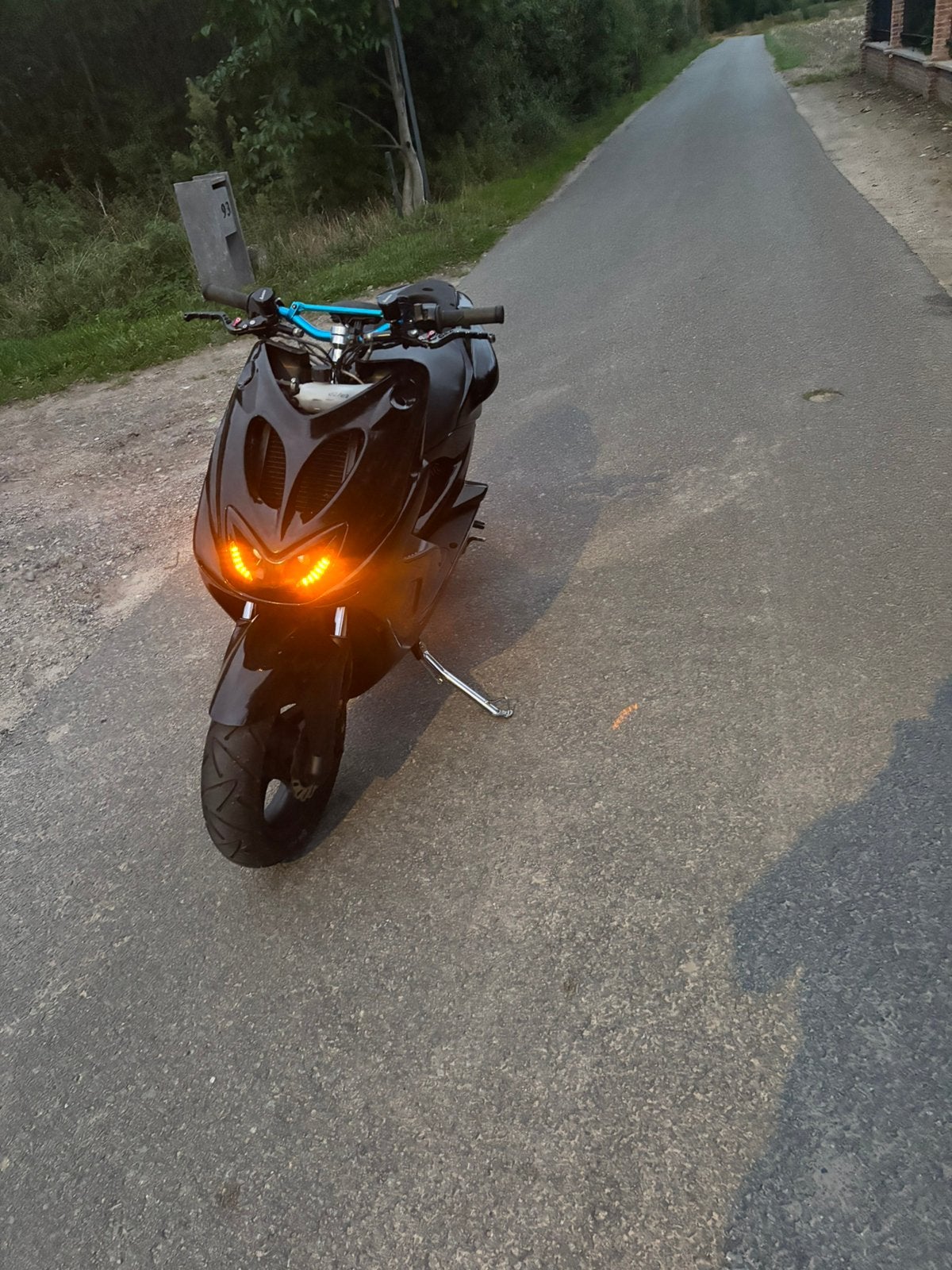 Zwarte Yamaha Aerox, Vélos & Vélomoteurs, Aerox, Classe B (45 km/h), Enlèvement, Utilisé