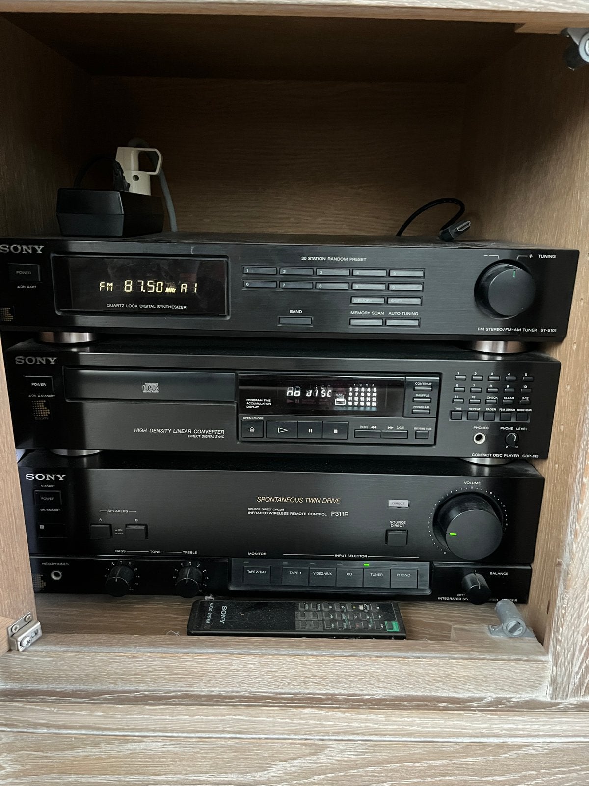 Chaîne stéréo vintage Sony avec haut-parleurs, TV, Hi-fi & Vidéo, Enlèvement, Utilisé, Lecteur CD, Sony