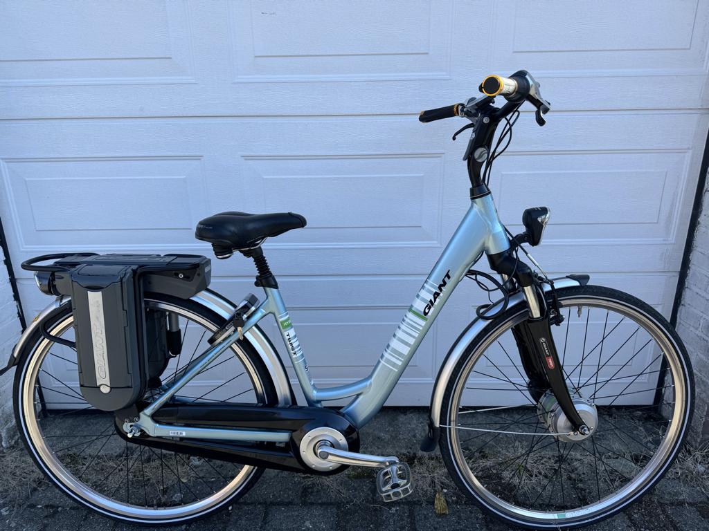 Giant elektrische fiets met twee accu’s | maat S, Fietsen en Brommers, Ophalen, Gebruikt, Giant, Minder dan 47 cm