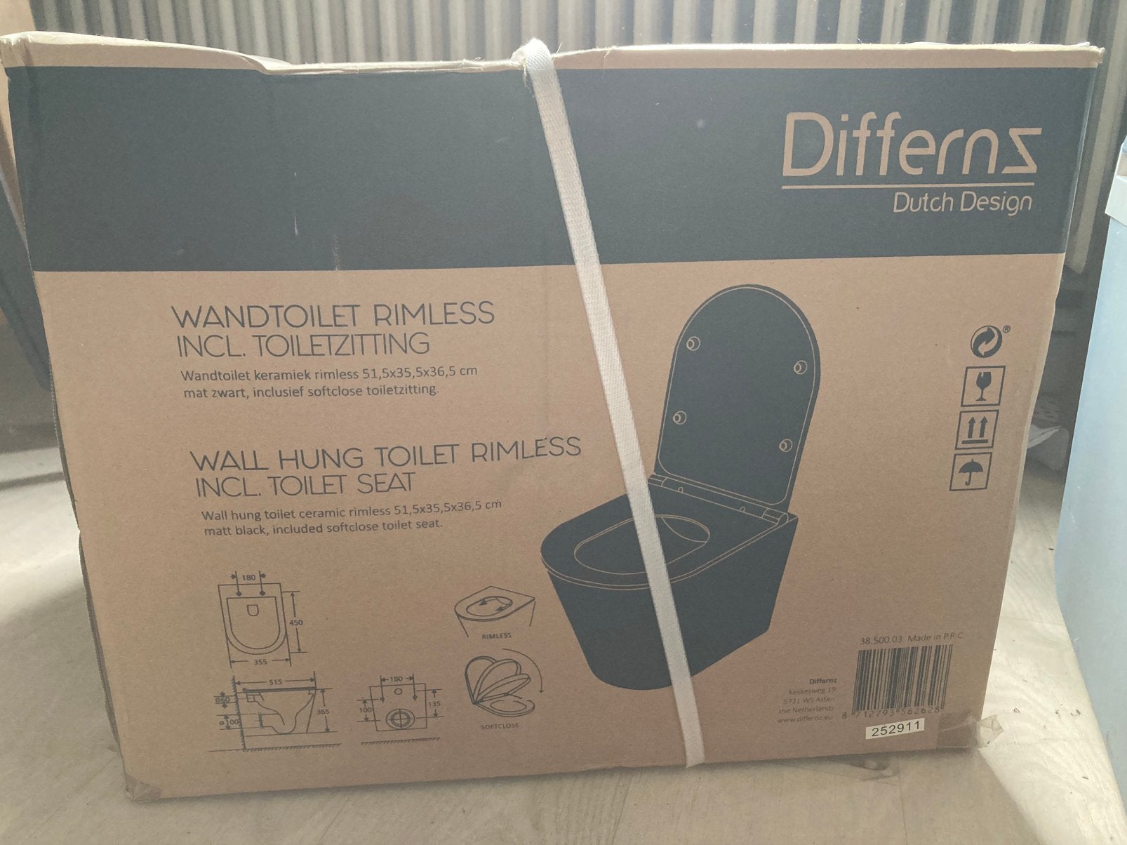 Zwart hangtoilet, Doe-het-zelf en Bouw, Sanitair, Ophalen, Nieuw, Toilet