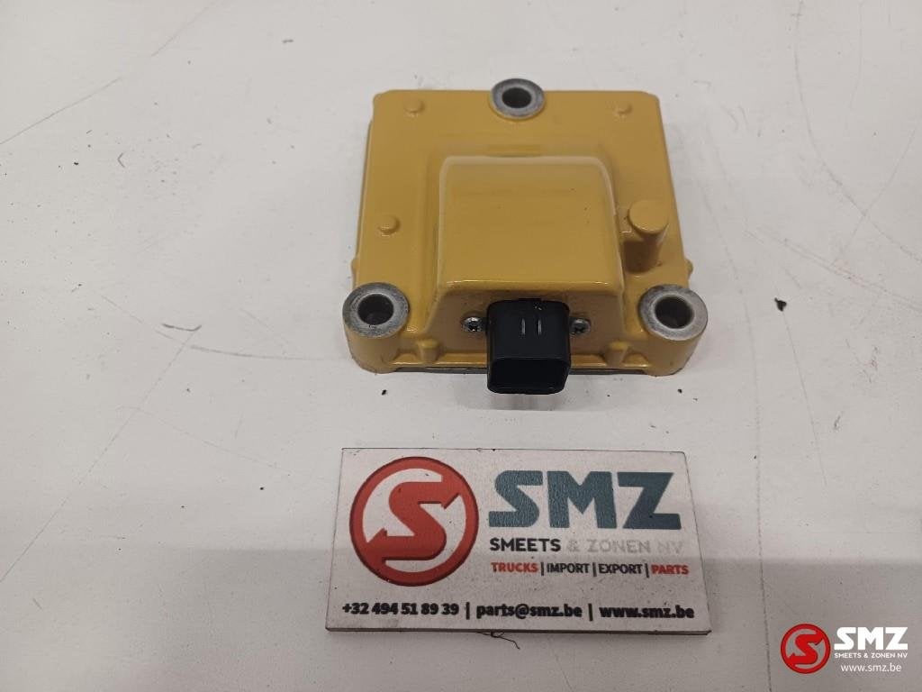 Sensor Caterpillar, Articles professionnels
