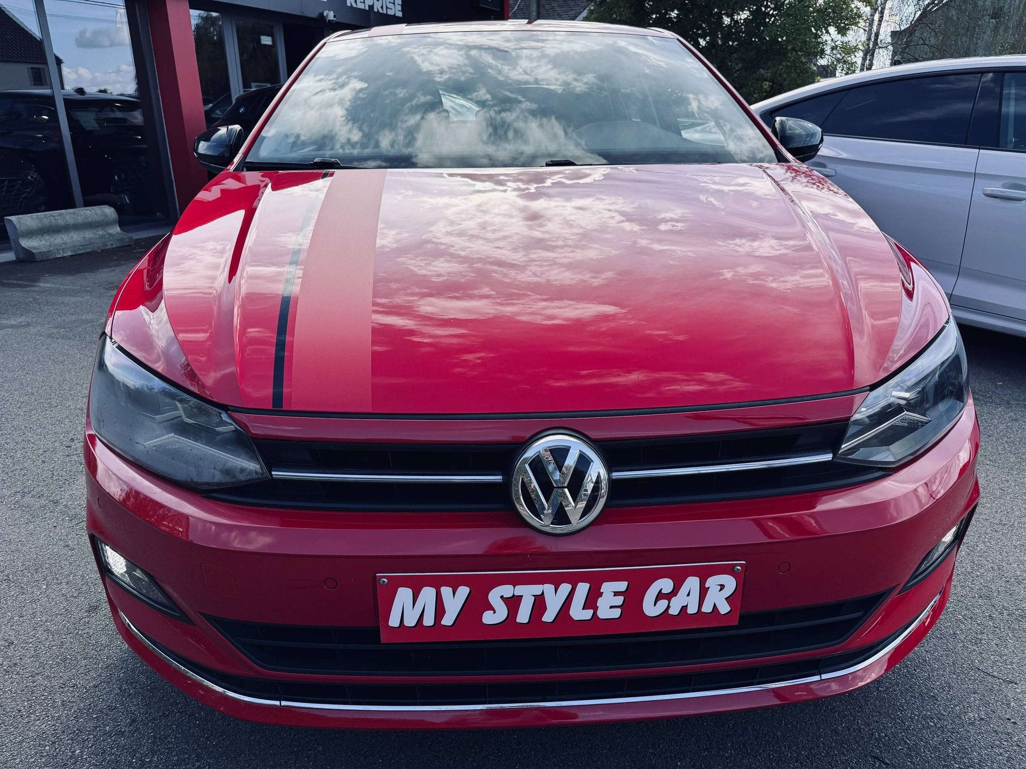 Volkswagen Polo Polo 1.0i BeatsAudio, Clim, Carplay, Garanti, Rouge, Achat, Euro 6, Entreprise