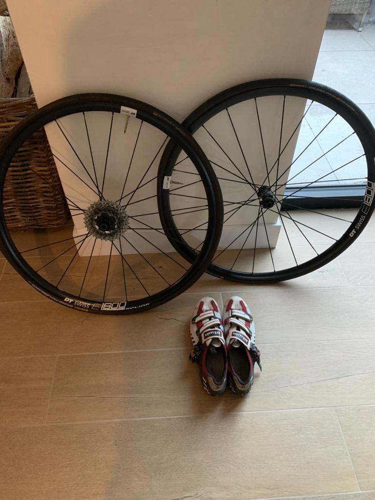 Fietswielen + schoenen, Sport en Fitness, Wielrennen, Ophalen, Gebruikt, Schoenen