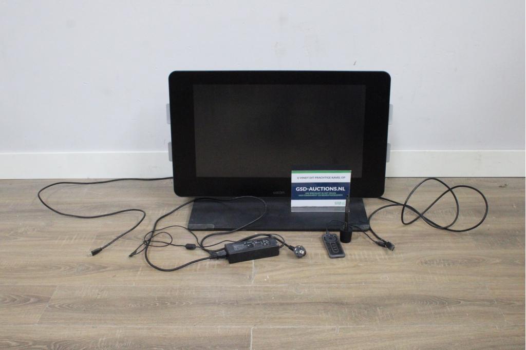 27'Inch QHD Wacom Cintiq Pen & Touch Display, Informatique & Logiciels, Ordinateurs de bureau, Enlèvement ou Envoi