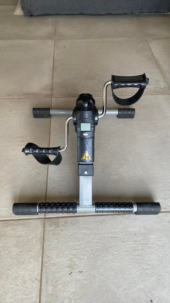 Stoelfiets, Sport en Fitness, Fitnessapparatuur, Ophalen, Zo goed als nieuw, Stoelfiets