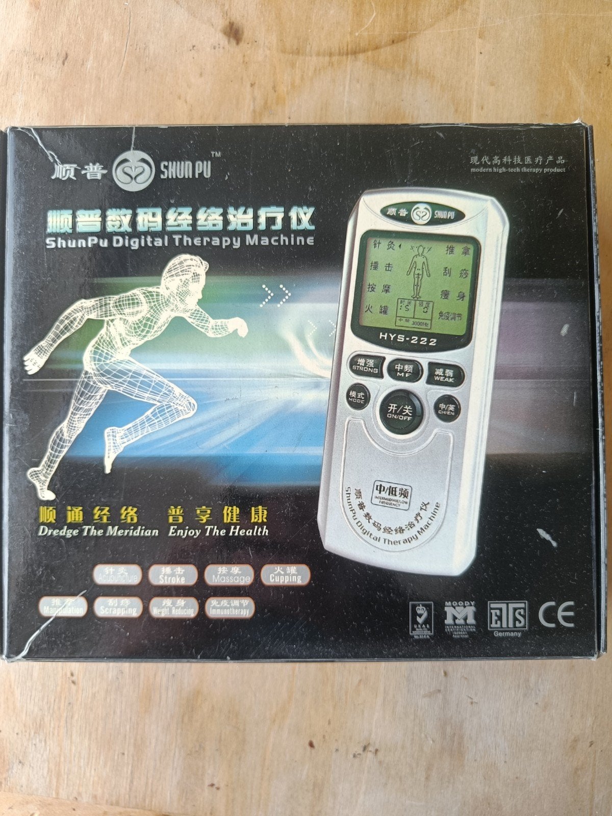 Appareil de kinésithérapie chinoise avec tension électrique, Appareil