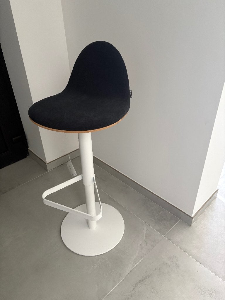 Lot 2 tabourets CANCIO NEUFS, Neuf, 90 cm ou plus, 2 tabourets, Enlèvement