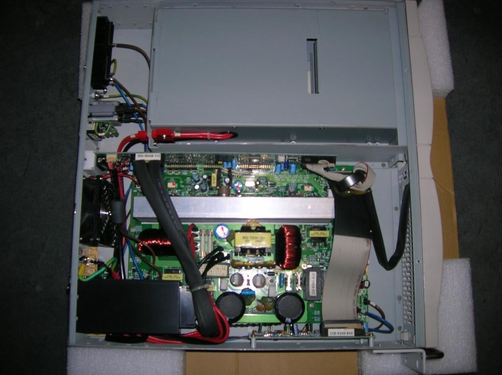 Powercom UPS noodvoeding, Ophalen of Verzenden, Gebruikt