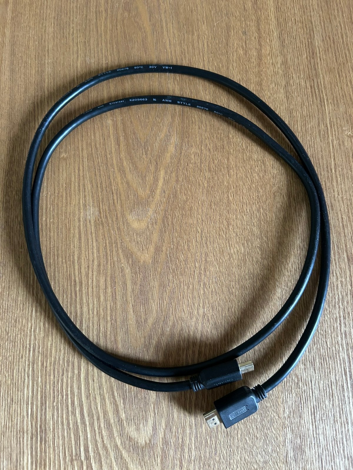 HDMI kabel, Audio, Tv en Foto, Audiokabels en Televisiekabels, Ophalen of Verzenden, Zo goed als nieuw, Minder dan 2 meter, HDMI-kabel