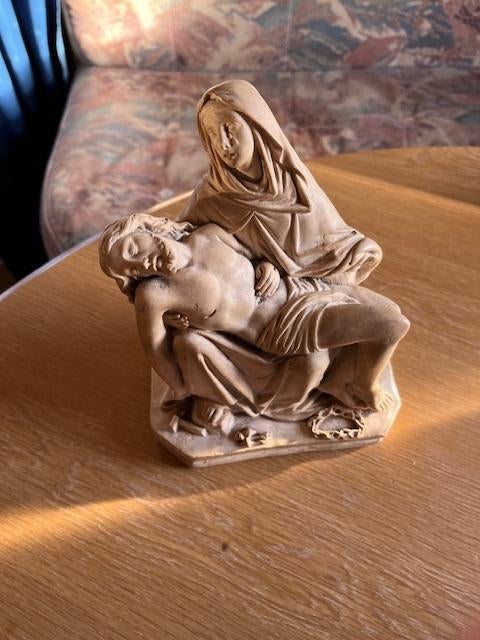 Kleine Pieta speksteen, Ophalen of Verzenden