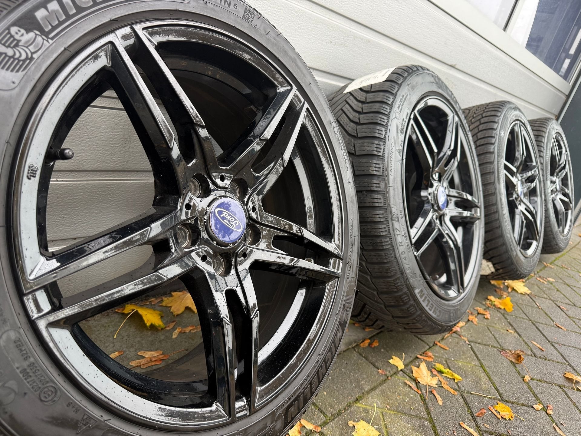 17 inc Ford Transit Connect Mondeo Focus velgen winterbanden, Gebruikt, -, -, Banden en Velgen