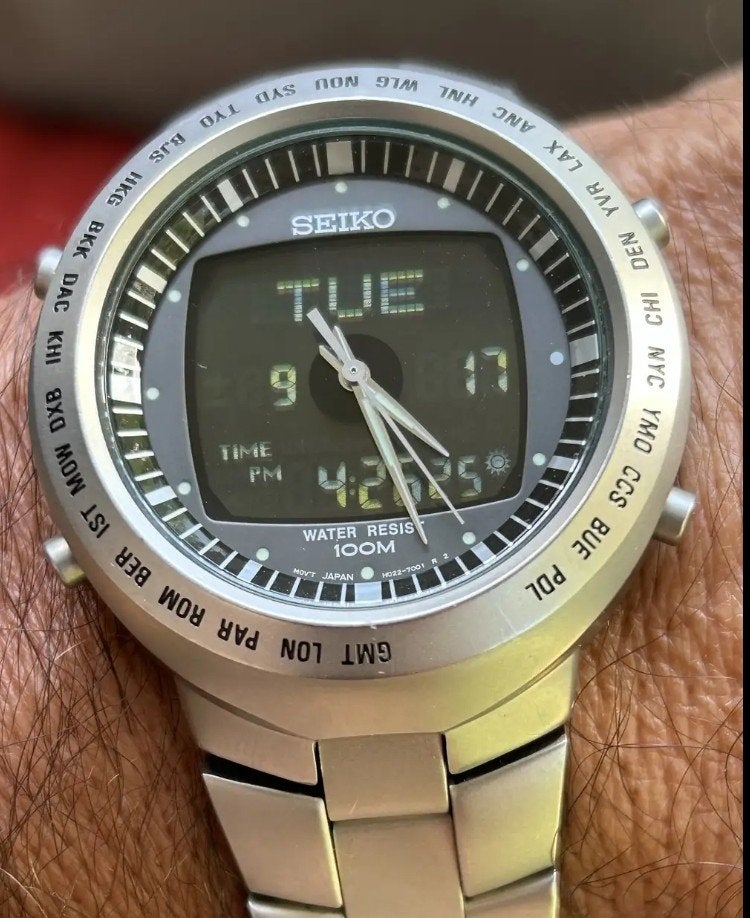 Seiko H022-6010 Worldtimer, Utilisé, Acier, Seiko