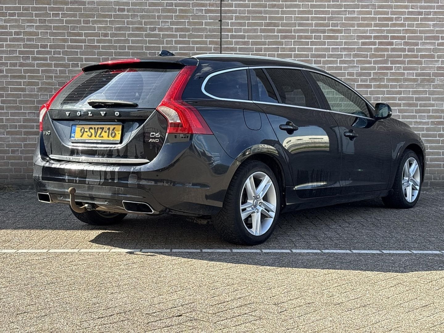 Volvo V60 2.4 D6 AWD Plug-In Hybrid Summum | Camera | Climat, Autos, Volvo, Achat, Hybride Électrique/Diesel, V60, Break