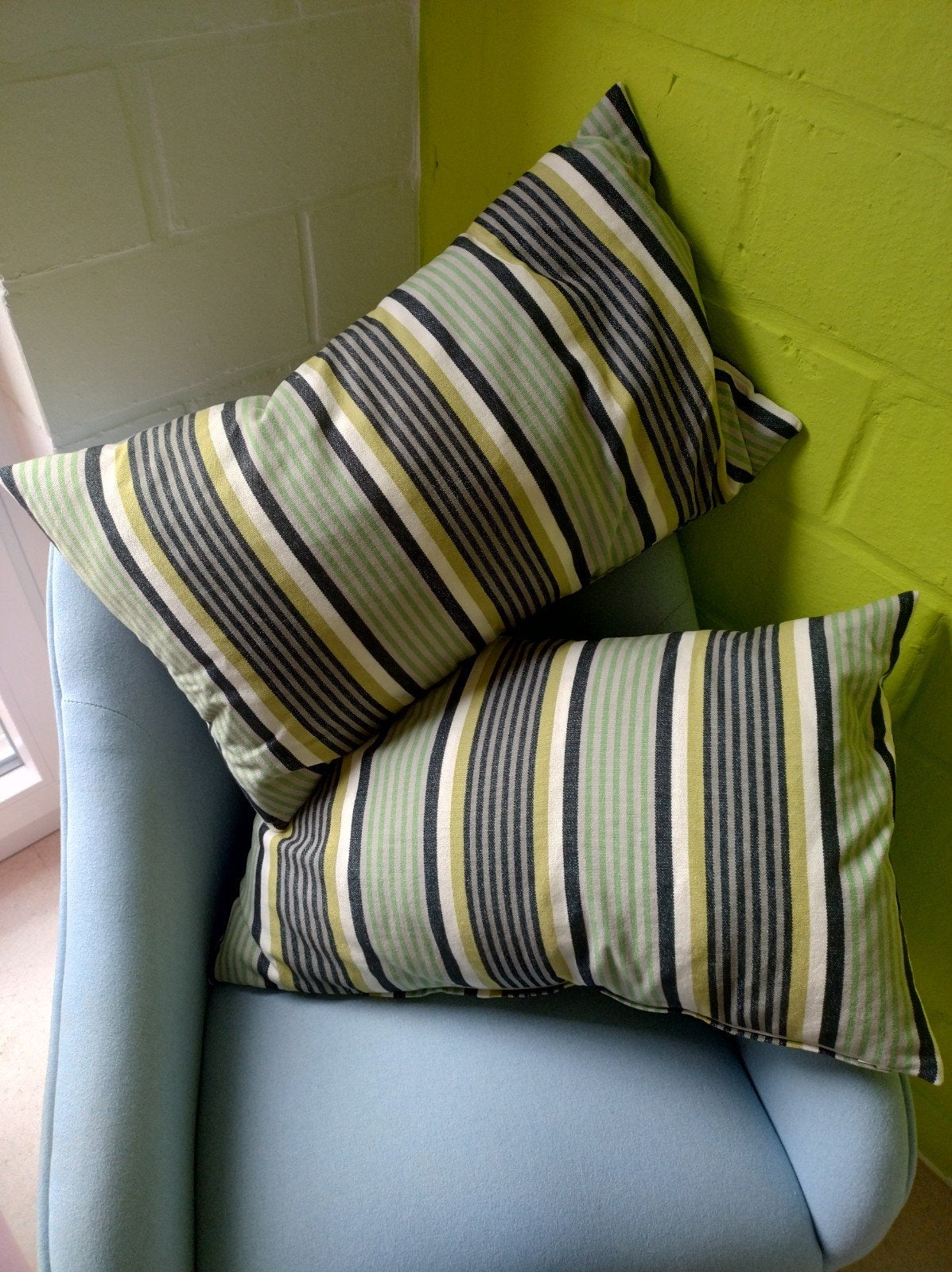 Deux coussins à donner, Maison & Meubles, Enlèvement, Utilisé, Vert