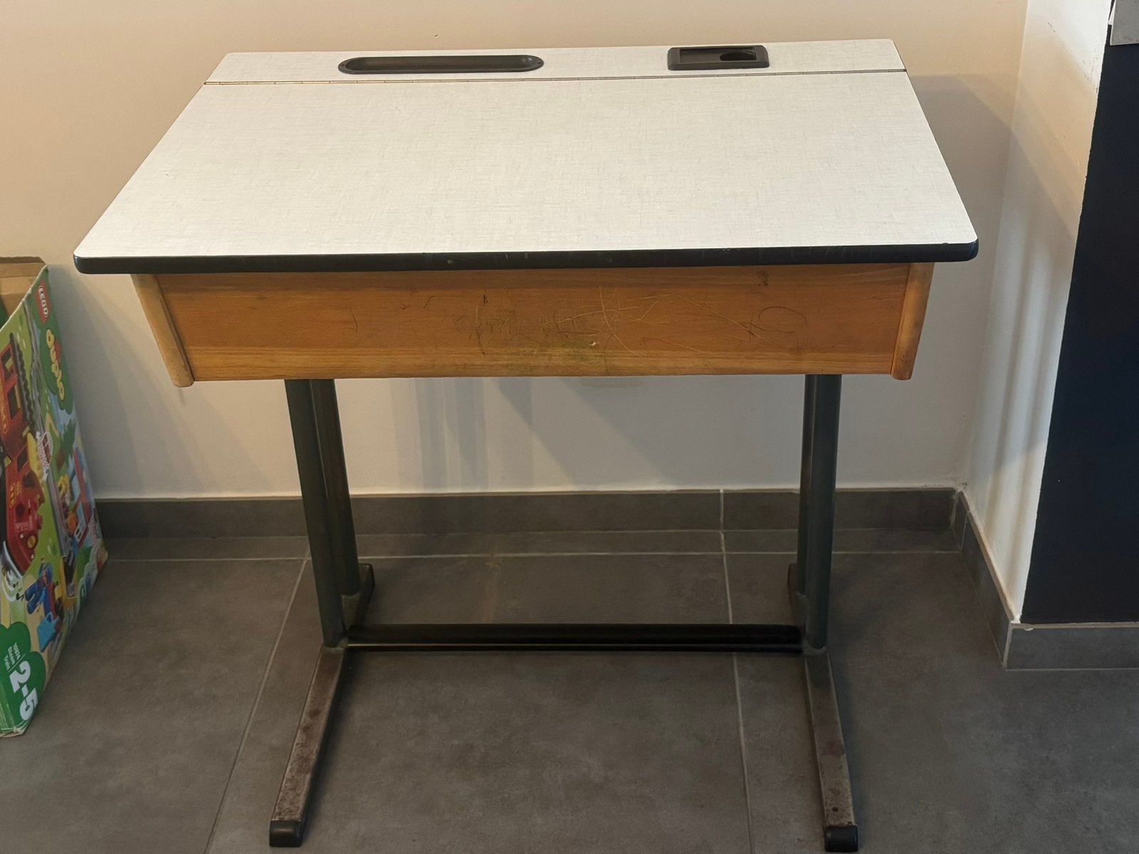 Oude schoolbank, Ophalen, Gebruikt, Schoolbureau