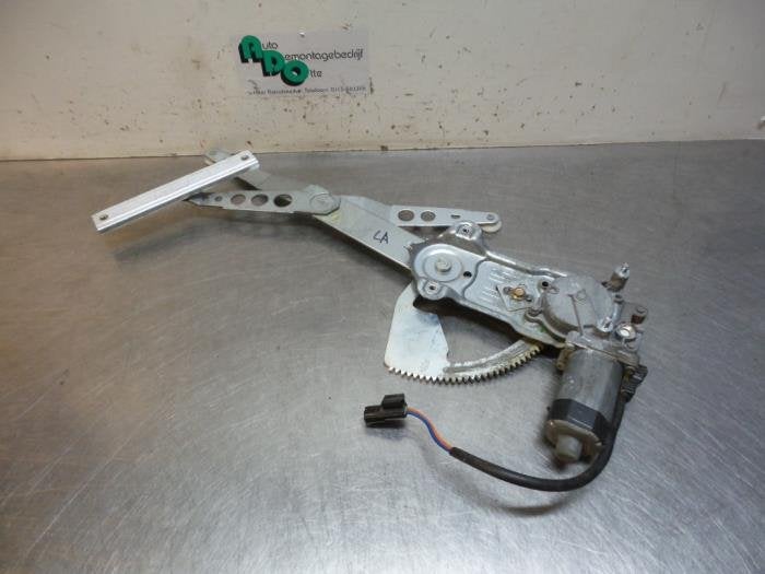 Mécanique vitre 4portes arrière gauche d'un Jaguar XJ, -, Utilisé, Jaguar, -