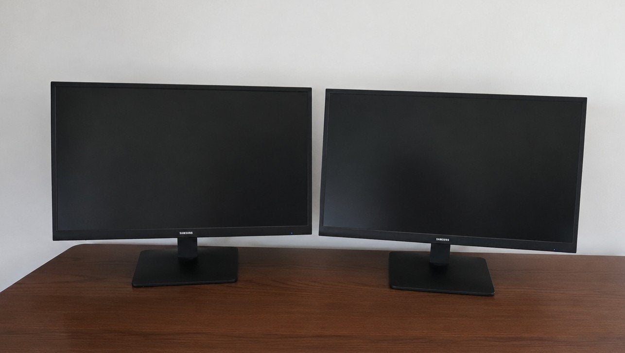 Lot de 2 écrans Samsung 24" + station d’accueil VVB, Informatique & Logiciels, Enlèvement ou Envoi, HD, HDMI
