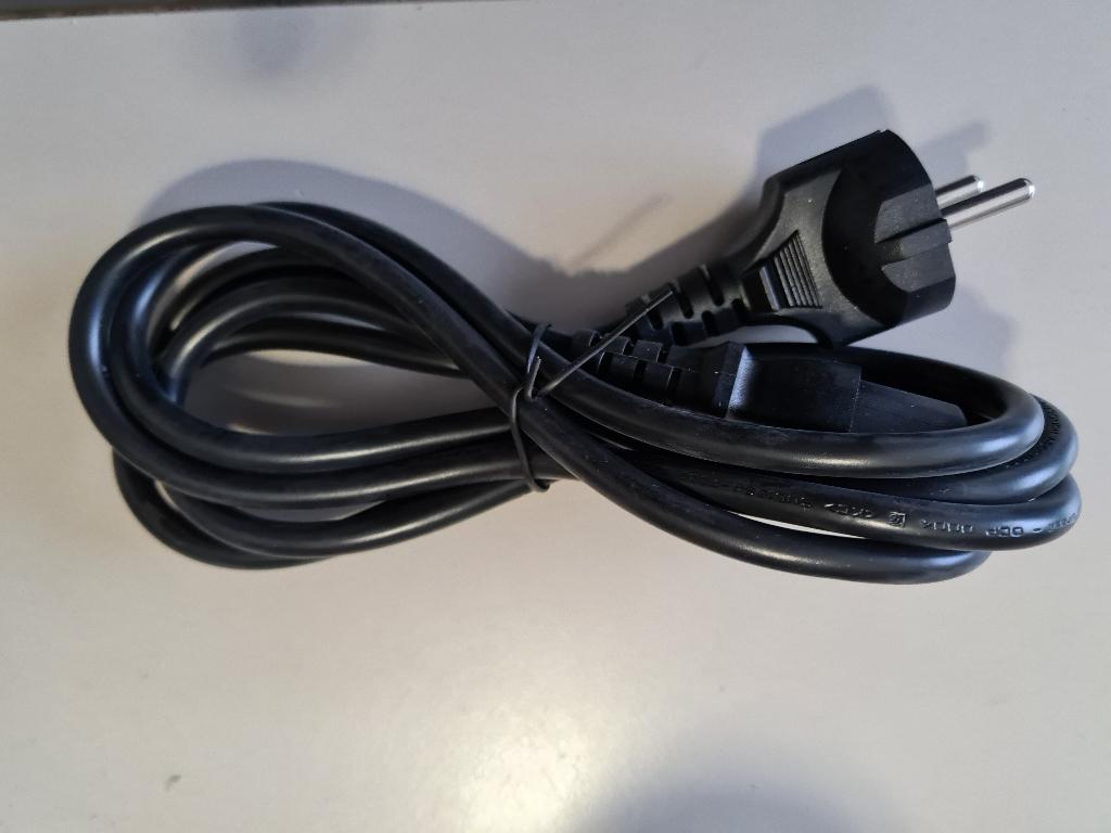 Cordon D'Alimentation haute qualité 1,80m NEUF !!! 250V 16A, Enlèvement ou Envoi, Neuf, Câble ou Fil électrique
