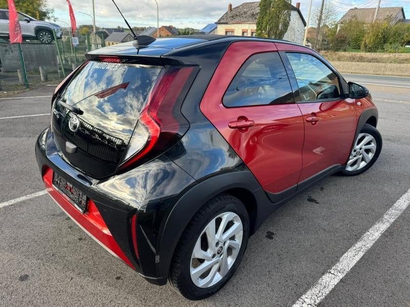 Toyota Aygo 1.0L CVT X Air pulse, Autos, Rouge, https://public.car-pass.be/vhr/5fce8323-b512-4bf4-9908-a7b1d56aaf03, Achat, 998 cm³