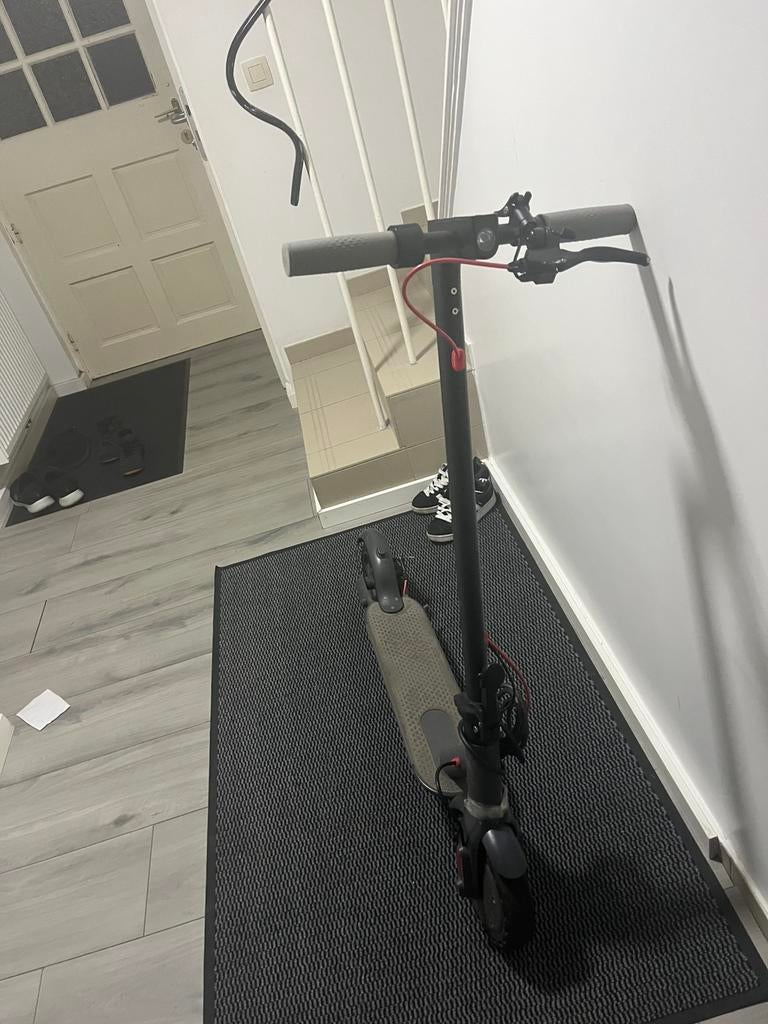 Step, Fietsen en Brommers, Ophalen, Zo goed als nieuw, Gewone step