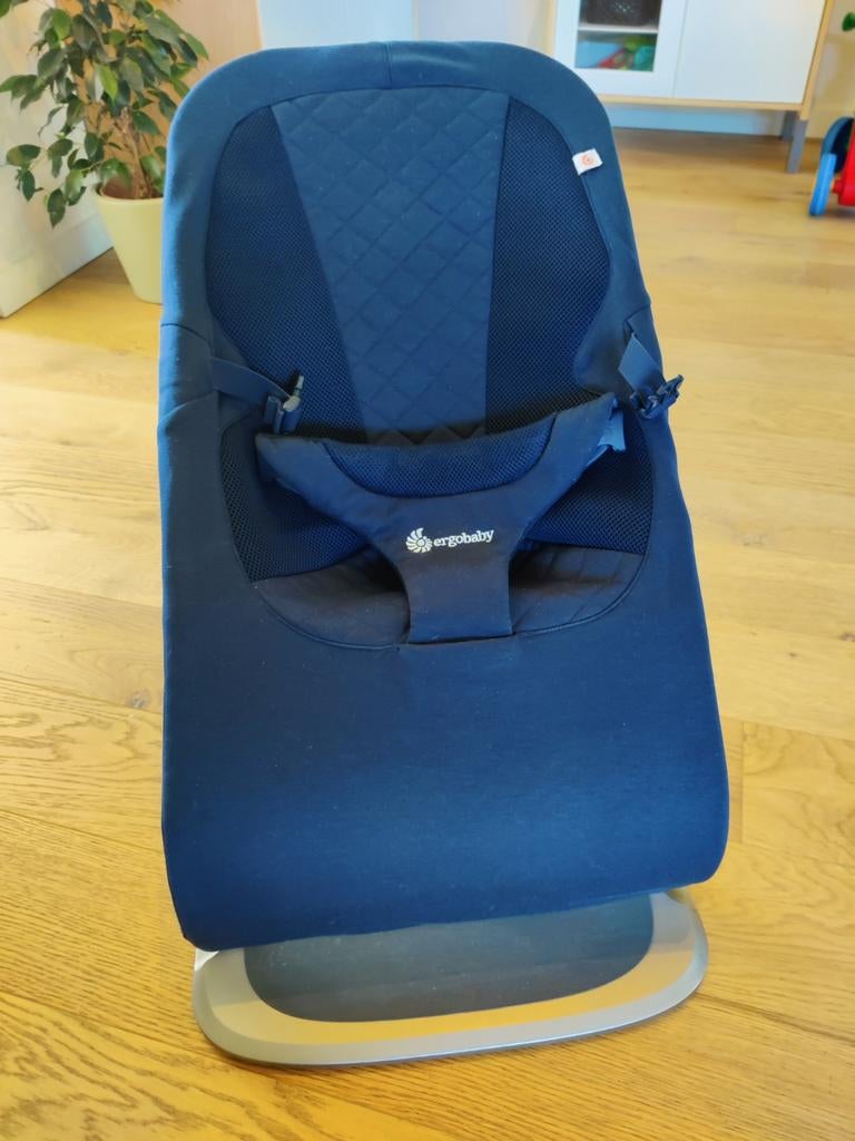 Wipper Ergobaby + inzetstuk pasgeborene, Kinderen en Baby's, Wipstoeltjes, Ophalen