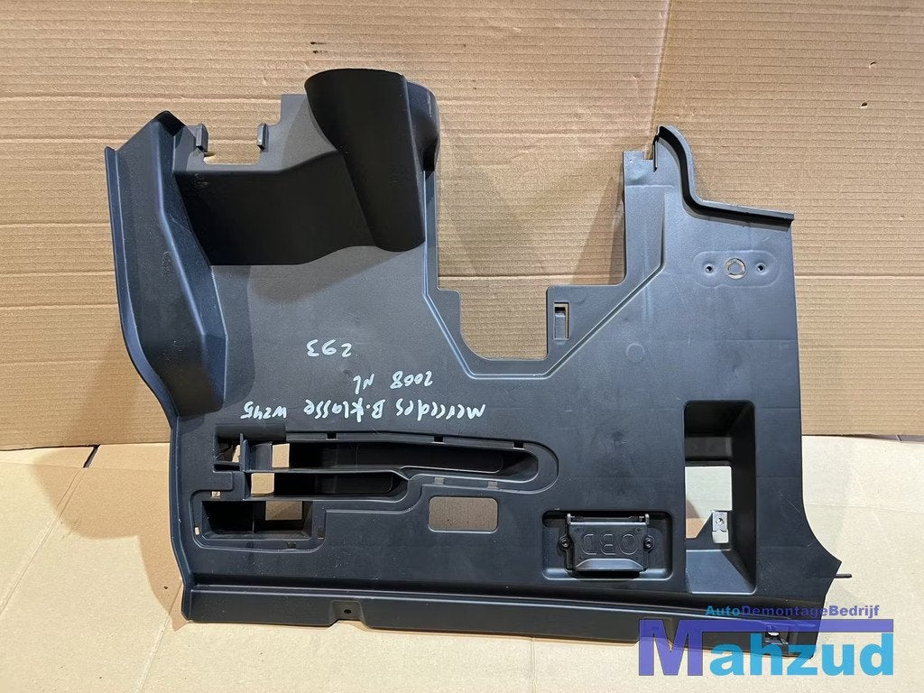 MERCEDES B-KLASSE W245 Dashboard deel onder 2005-2011, Mercedes-Benz AG, Mercedes-Benz, Utilisé, Mercedesstrasse 120
70372  Stuttgart, DE