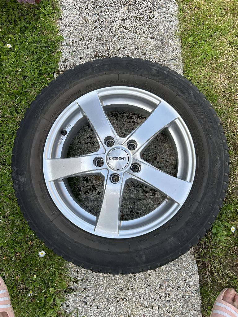 Lot de 4 pneus hiver avec jantes alu, Pneus et Jantes, Pneus hiver, 16 pouces, 205 mm