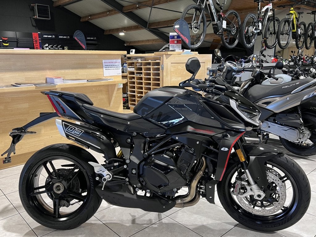 QJ Motor SRK 921, Motoren, Motoren | Overige merken, 900 cc, Meer dan 35 kW, Enduro, Bedrijf